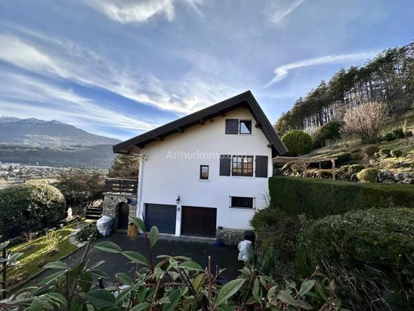 Vente Maison 8 pièces 253 m2 à Valgelon-la-Rochette