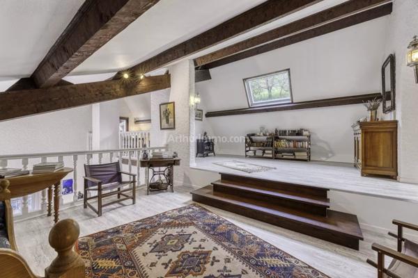 Vente Maison 8 pièces 253 m2 à Valgelon-la-Rochette