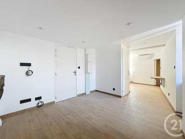 Appartement F3 à vendre  3 pièces - 63,94 m2 RIOM - 63