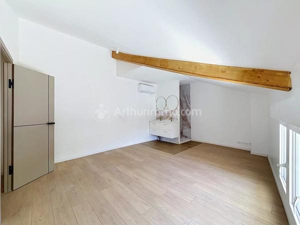 Vente                                                      Maison
                        
                     4 pièces                      86 m2                     à Orbeil