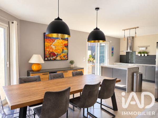 Maison à vendre 5 pièces 124,59 m² Pollestres