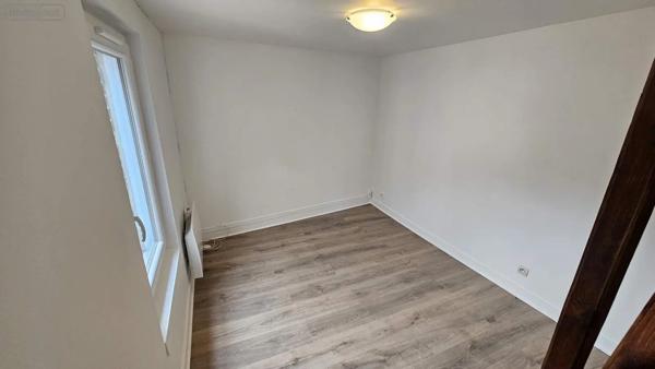 Location - Appartement Buchy 76750 3 pièces 28 m 2