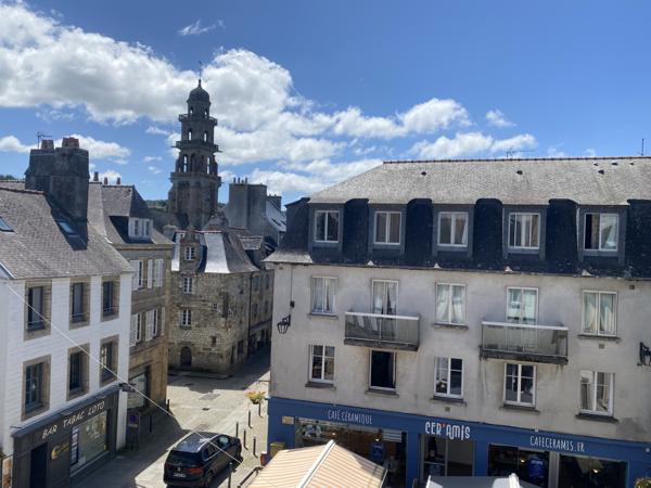 Landerneau (29800) Hyper centre appartement de caractère