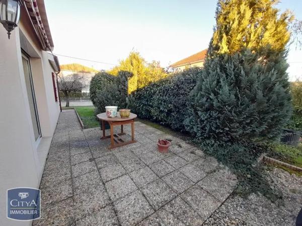 Maison à louer 5 pièces 128.59m² Saint-Astier (24110)