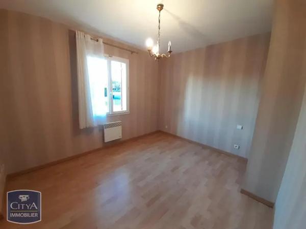 Maison à louer 5 pièces 128.59m² Saint-Astier (24110)