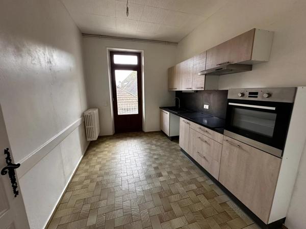 Vente Immeuble 3 pièces 74 m2 à Entrelacs