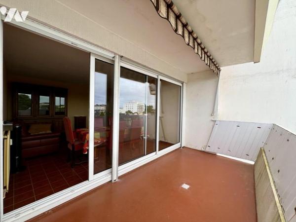APPARTEMENT T2 AVEC GARAGE AU CALME