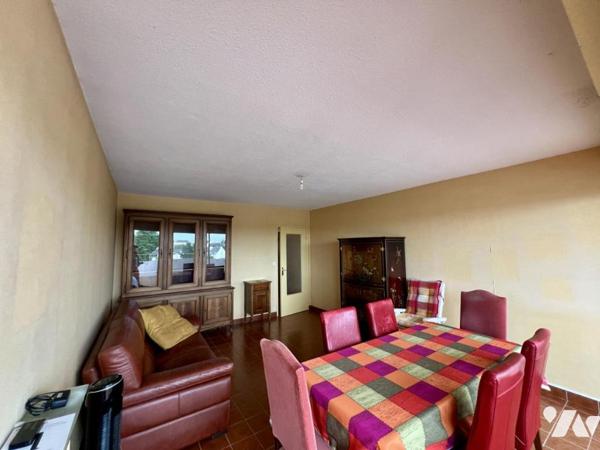 APPARTEMENT T2 AVEC GARAGE AU CALME