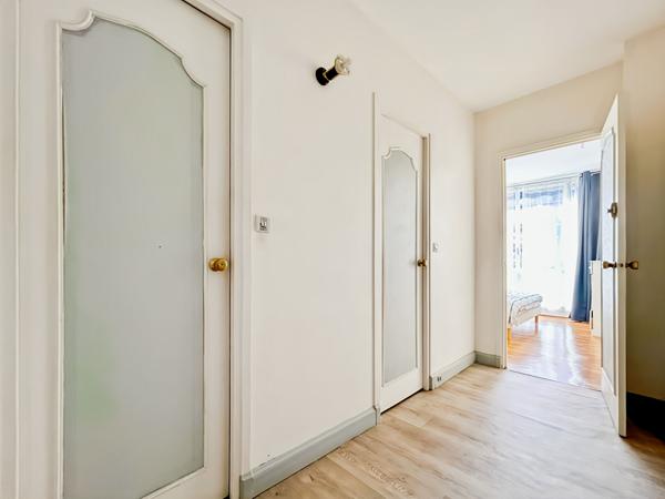 Appartement 3/4 PIECES - RUE DU POINT DU JOUR