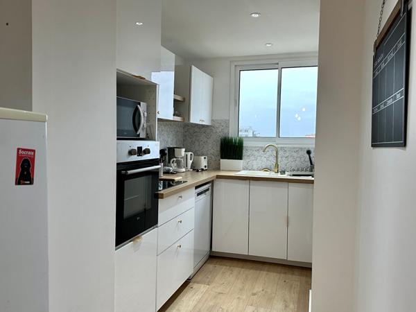 Chambre 10 m² dans COLOCATION Toulouse AV DE LA GLOIRE