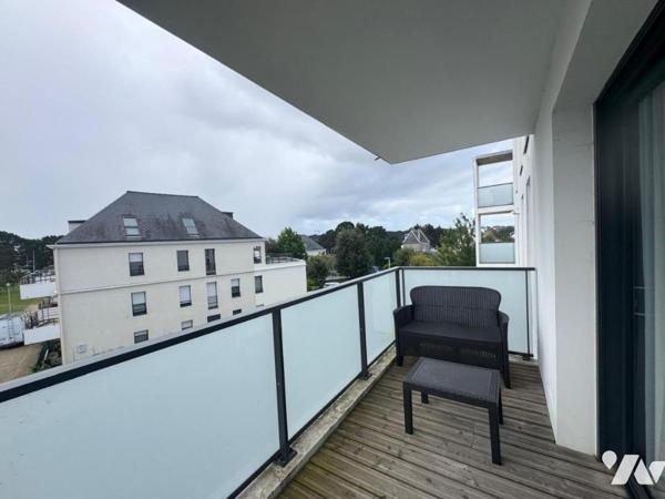 LANESTER - APPARTEMENT T2 / RESIDENCE LES GARDENIAS. Très bon état