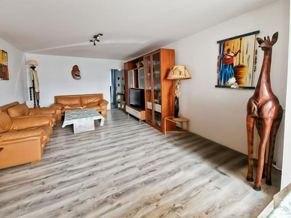 APPARTEMENT DE TYPE 4 PIECES