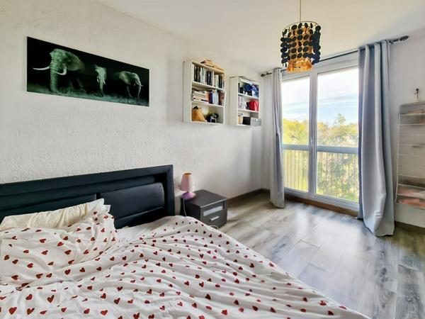 APPARTEMENT DE TYPE 4 PIECES