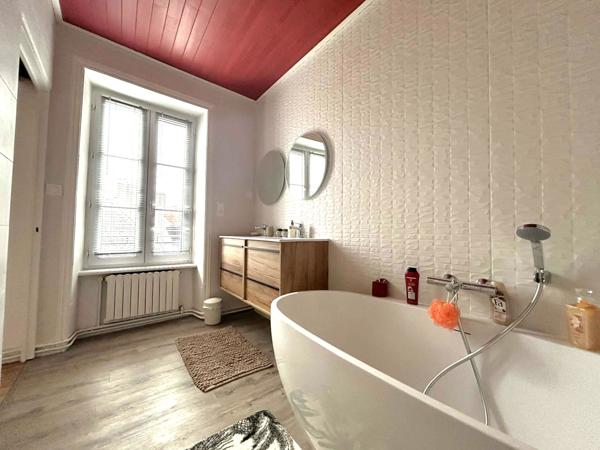 Lesneven (29260) Charmante maison de ville