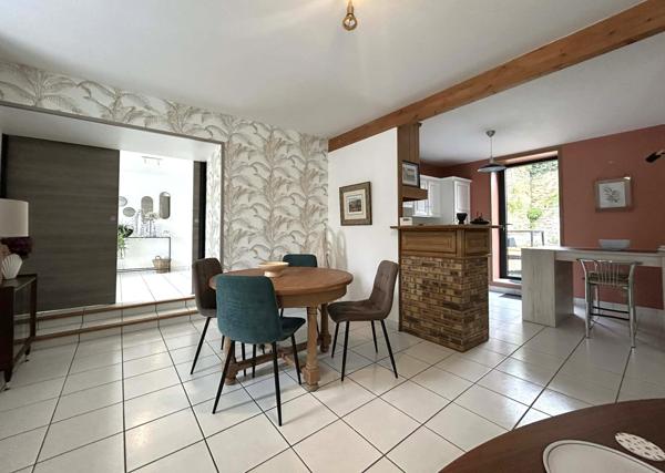 Lesneven (29260) Charmante maison de ville