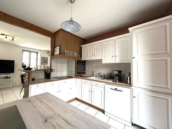 Lesneven (29260) Charmante maison de ville