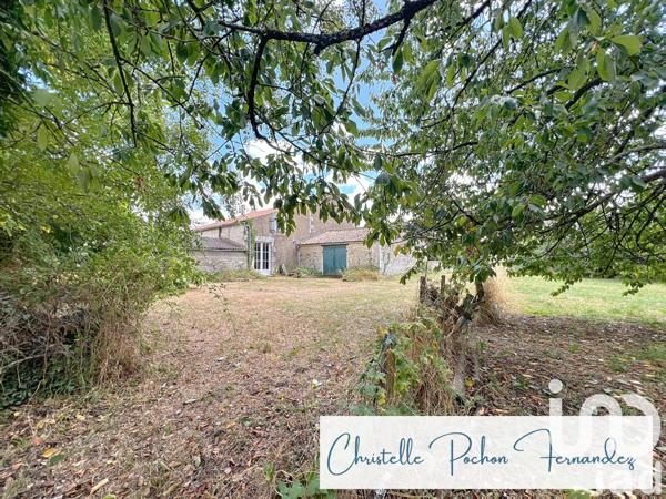 Maison à vendre 7 pièces 207 m² Courçon