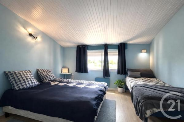 Maison à vendre  7 pièces - 169,76 m 2   ST HILAIRE DE RIEZ  - 85