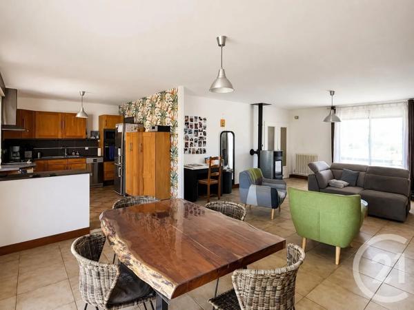 Maison à vendre  7 pièces - 169,76 m 2   ST HILAIRE DE RIEZ  - 85