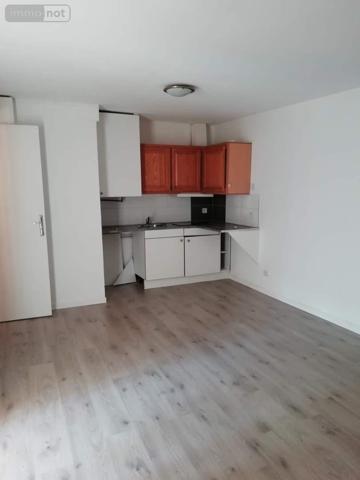 Immeuble à vendre à Sézanne dans la Marne (51120), ref : 034/1291