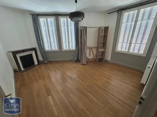 Appartement à louer 2 pièces 46.08m² Châlons-en-Champagne (51000)