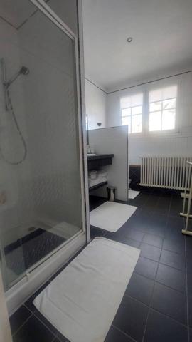 Vente immobilière : Maison de ville à Nueil-les-Aubiers  10 pièces 190 m² 273 000 €- GONORD IMMOBILIER.