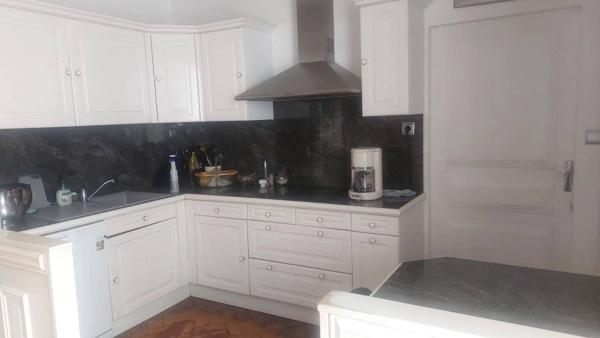 Vente immobilière : Maison de ville à Nueil-les-Aubiers  10 pièces 190 m² 273 000 €- GONORD IMMOBILIER.