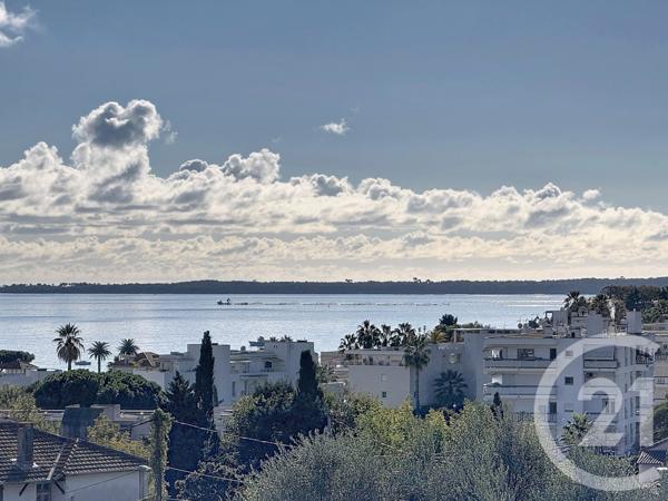 Appartement F3 à vendre  3 pièces - 60,07 m2 LE GOLFE JUAN - 06