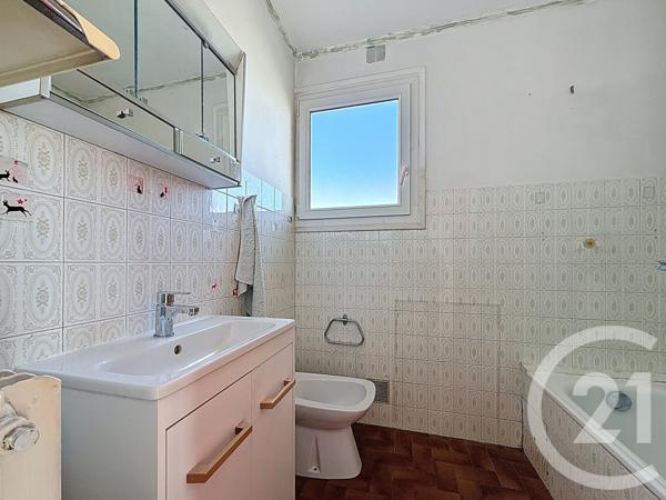 Appartement F3 à vendre  3 pièces - 60,07 m2 LE GOLFE JUAN - 06