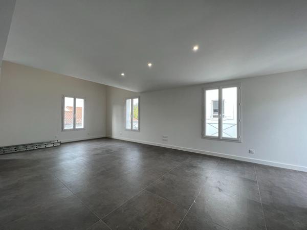 17640 VAUX SUR MER LOFT à Vaux Sur Mer 4 pièce(s) 104.31 m2