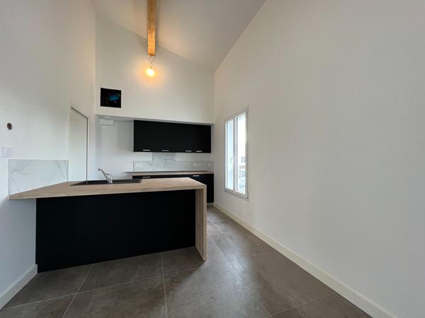 17640 VAUX SUR MER LOFT à Vaux Sur Mer 4 pièce(s) 104.31 m2