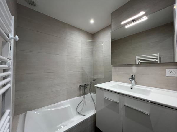 17640 VAUX SUR MER LOFT à Vaux Sur Mer 4 pièce(s) 104.31 m2