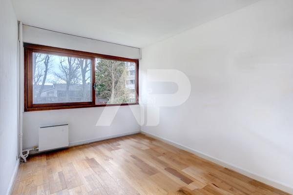 SEVRES RIVE GAUCHE - APPARTEMENT FAMILIAL €495 000 ** - Référence 596-S
