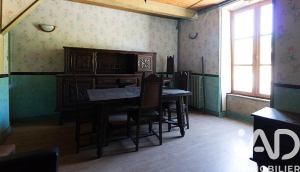 Maison à vendre 5 pièces 146,46 m² Saint-Léonard-de-Noblat