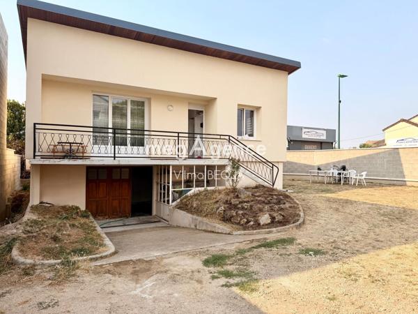 Maison à SAINT-CLEMENT, 89100 - 4 pièces 74m²