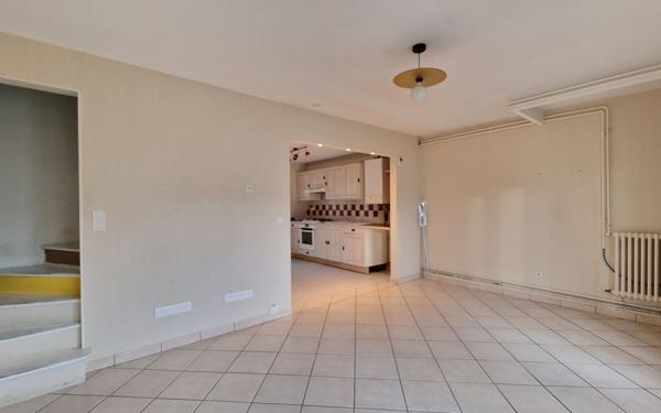 Maison à vendre    5 pièces • 79,35 m2 Fleury-les-Aubrais