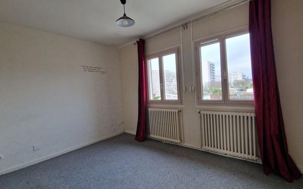 Maison à vendre    5 pièces • 79,35 m2 Fleury-les-Aubrais