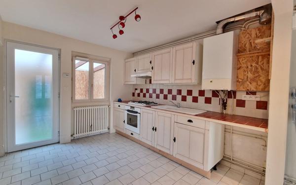 Maison à vendre    5 pièces • 79,35 m2 Fleury-les-Aubrais