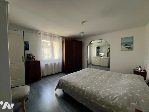 SAINT PERE EN RETZ, en hameau, belle longère en pierres rénovée