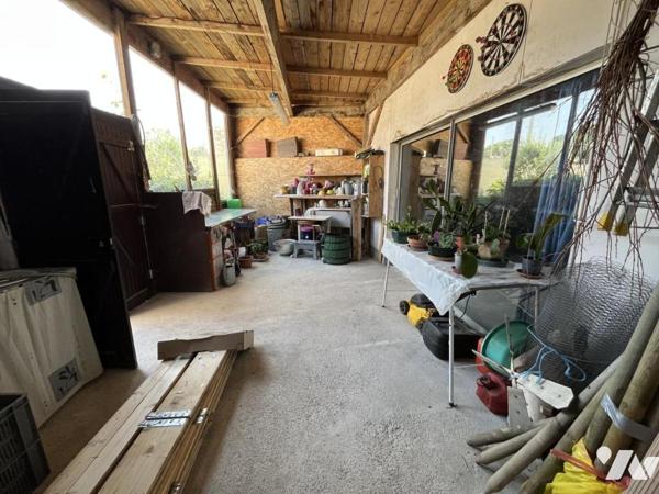 SAINT PERE EN RETZ, en hameau, belle longère en pierres rénovée