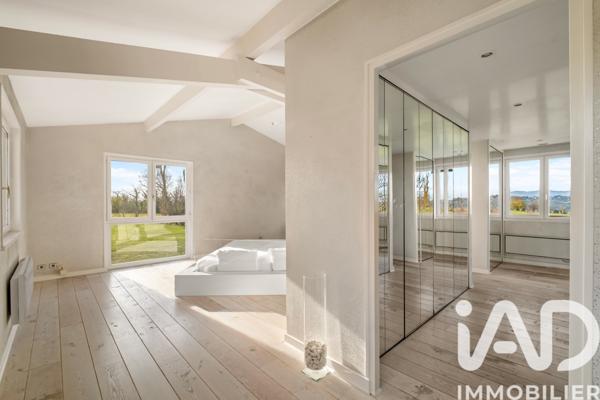Maison à vendre 5 pièces 270 m² Saint-Genis-Laval