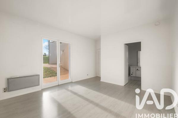 Maison à vendre 5 pièces 270 m² Saint-Genis-Laval