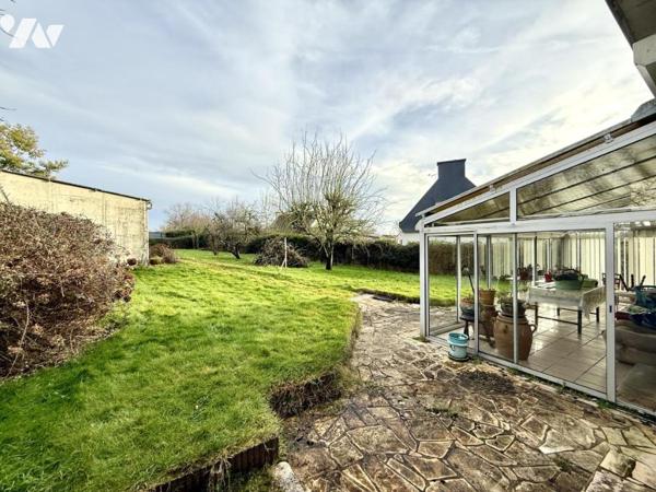 NOYAL-MUZILLAC : maison à rénover proche du centre