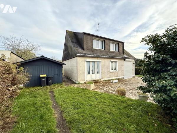 NOYAL-MUZILLAC : maison à rénover proche du centre