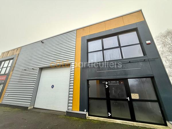 Location Local commercial230 m² - BELBEUF (76240)