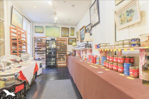 Maison à vendre |  Vétheuil |  18 pièces | 495 m²