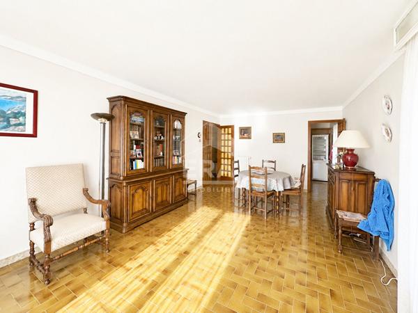 A vendre - Perpignan - Clos Banet - Villa 3 faces - Jardin et garage
