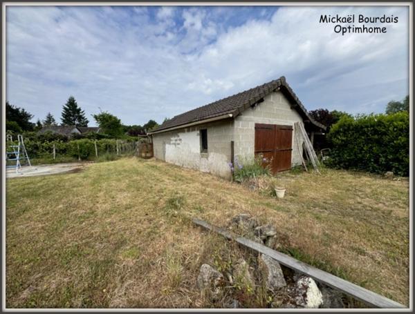 Pavillon sur sous-sol avec dépendances – Channay-sur-Lathan (37)
