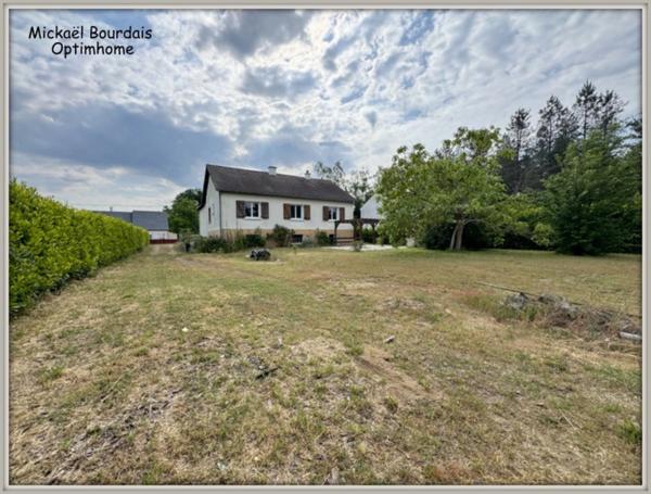 Pavillon sur sous-sol avec dépendances – Channay-sur-Lathan (37)