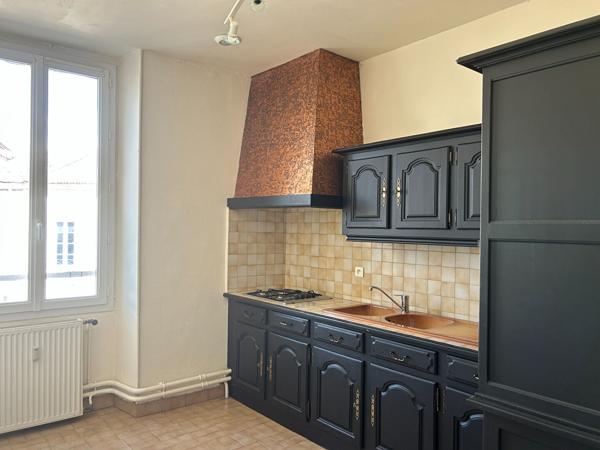 Appartement T2 avec pièce annexe - Mareuil-en-Périgord